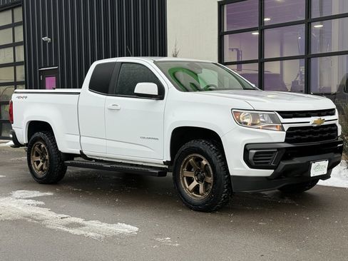 Used 2022 Chevrolet Colorado LT w/ Fleet Safety Package image 2