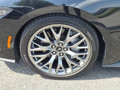 Used 2024 Ford Mustang GT Premium RWD image 9
