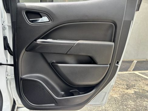 Used 2016 Chevrolet Colorado LT w/ LT Convenience Package RWD image 58