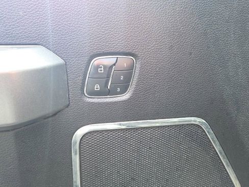 Used 2018 Ford F250 Platinum w/ Platinum Ultimate Package image 26