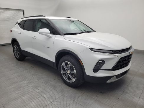 Used 2024 Chevrolet Blazer LT w/ Convenience Package FWD image 11