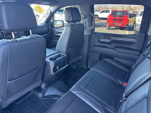 Used 2023 GMC Sierra 1500 SLT w/ SLT Premium Package image 18