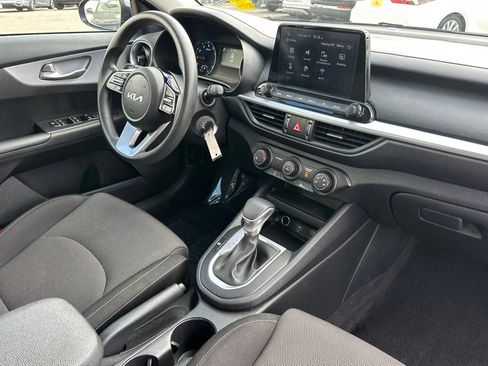 Used 2024 Kia Forte LXS FWD image 19