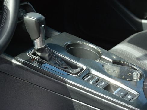 Used 2025 Honda Civic Sport image 9