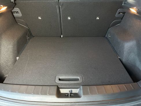 Used 2025 Nissan Kicks SV FWD image 22
