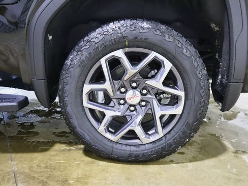 New 2026 GMC Sierra 1500 SLT w/ SLT Premium Plus Package image 31