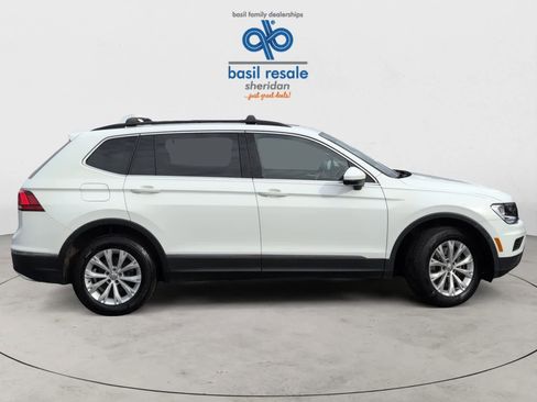 Used 2018 Volkswagen Tiguan SE image 9