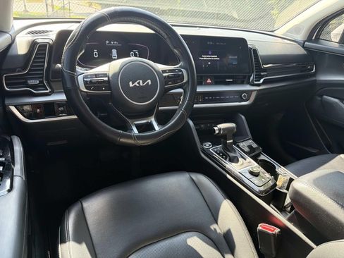 Used 2023 Kia Sportage EX FWD image 22