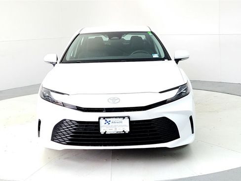 New 2026 Toyota Camry LE image 8