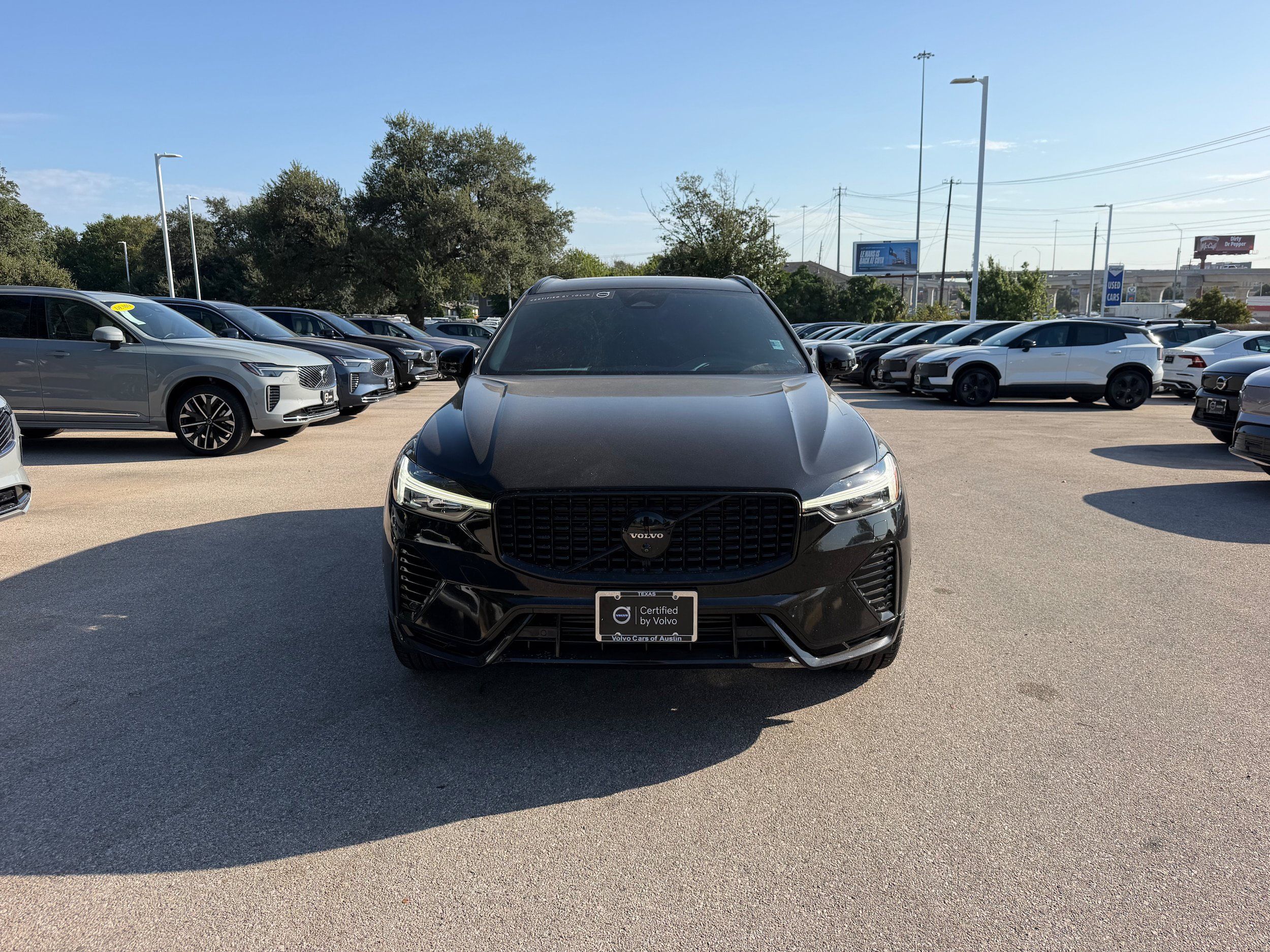 Used 2024 Volvo XC60 T8 Ultimate w/ Protection Package Premier AWD/4WD image 8