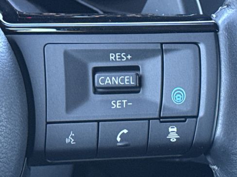 Used 2023 Nissan Pathfinder SL w/ SL Premium Package image 20