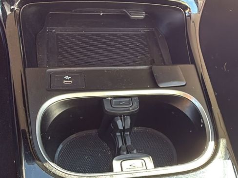 Used 2025 Mercedes-Benz CLA 250 image 27