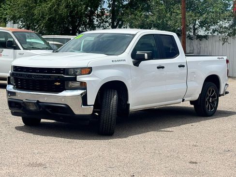 Used 2021 Chevrolet Silverado 1500 W/T w/ WT Value Package AWD/4WD image 4