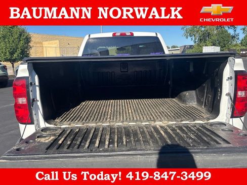 Used 2018 Chevrolet Silverado 1500 LT w/ All Star Edition AWD/4WD image 15