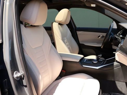 Used 2020 BMW M340i xDrive w/ Executive Package AWD/4WD image 25
