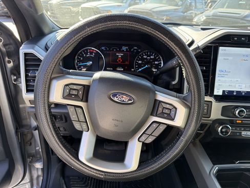 Used 2022 Ford F450 Lariat w/ Lariat Ultimate Package image 21