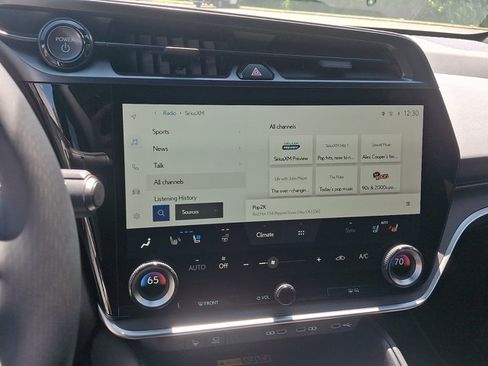 New 2026 Lexus RZ 450e AWD image 9