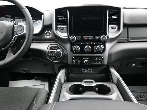 New 2026 RAM 1500 Lone Star AWD/4WD image 16