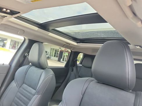 New 2026 Mitsubishi Outlander SE image 19