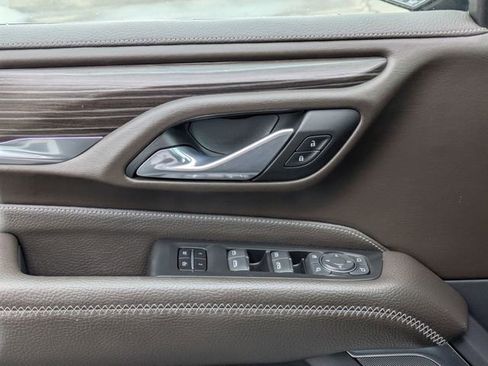 Used 2023 GMC Yukon XL Denali w/ LPO, Floor Liner Package image 12