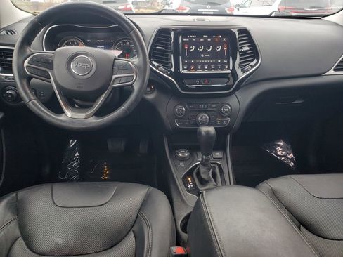 Used 2020 Jeep Cherokee Limited image 29