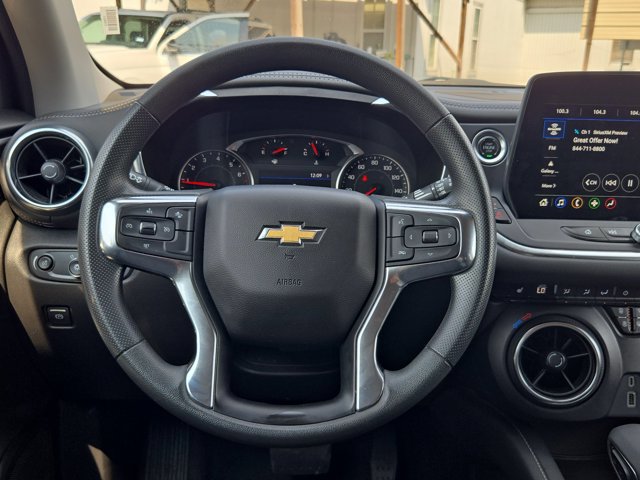 Used 2025 Chevrolet Blazer LT FWD image 22