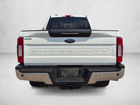 Certified 2022 Ford F250 Lariat w/ Lariat Ultimate Package AWD/4WD image 7