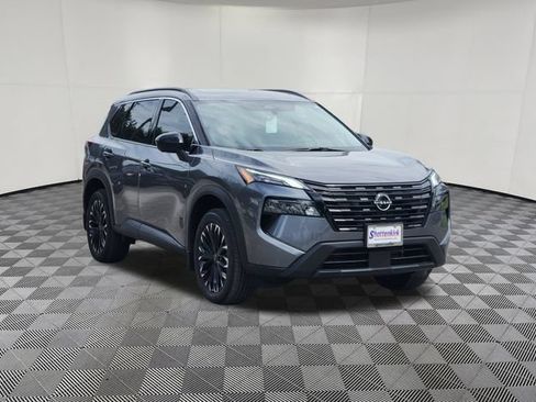 New 2026 Nissan Rogue Dark Armor FWD image 3