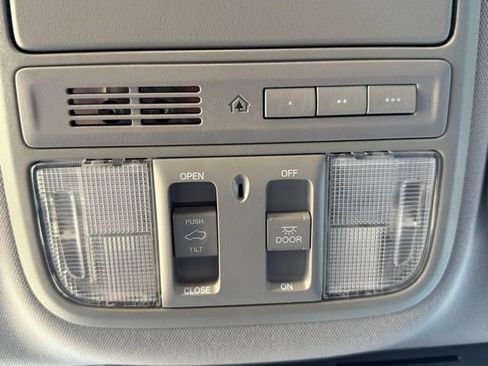 Used 2019 Honda CR-V EX-L image 30