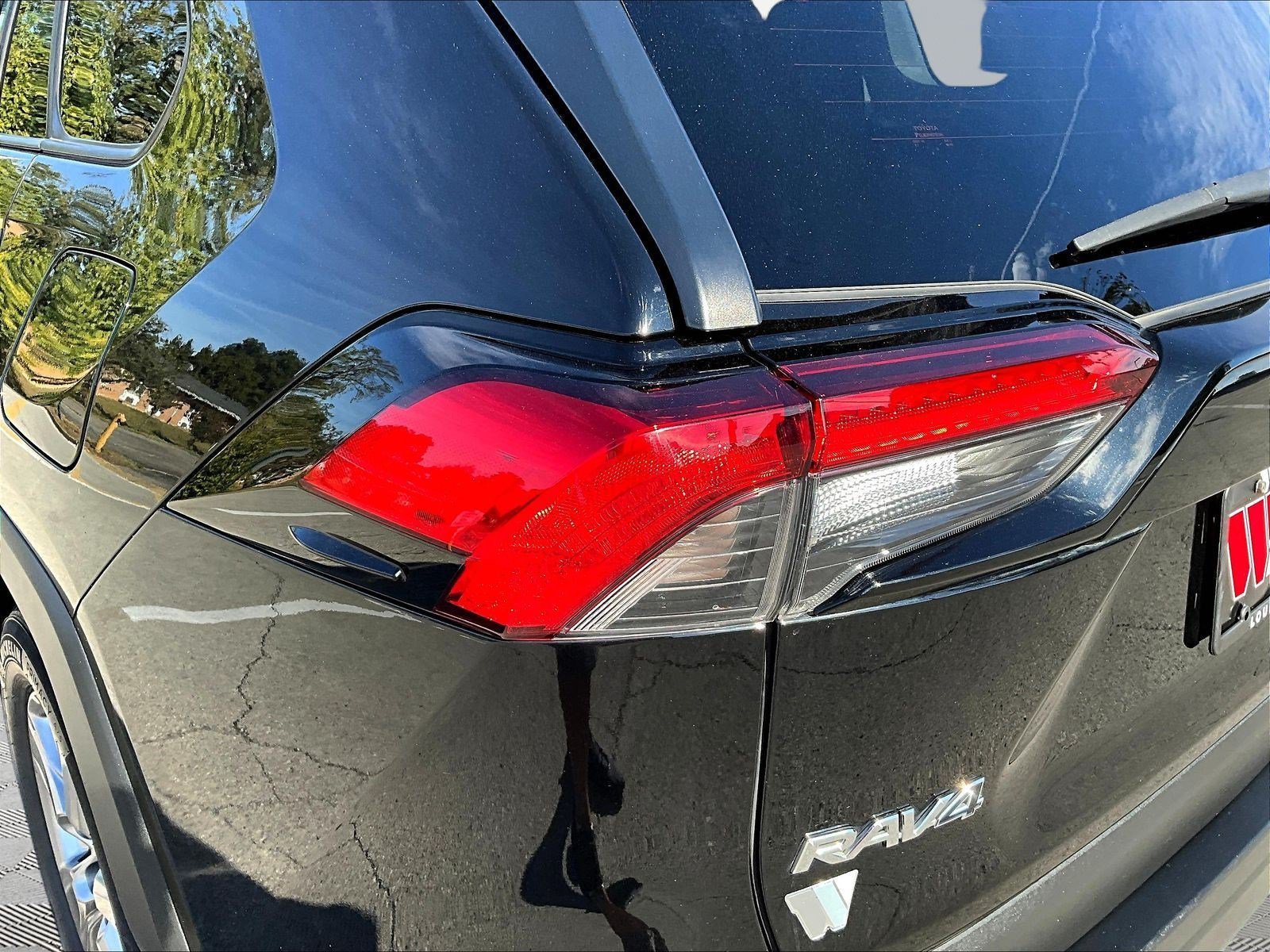 Used 2023 Toyota RAV4 XLE w/ Convenience Package AWD/4WD image 23