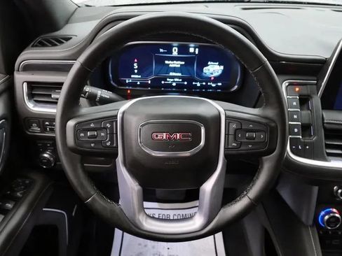 Used 2023 GMC Yukon XL SLT w/ SLT Luxury Package AWD/4WD image 20