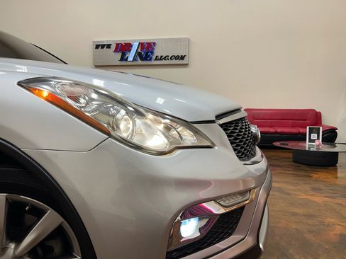 Used 2017 INFINITI QX50 AWD image 43