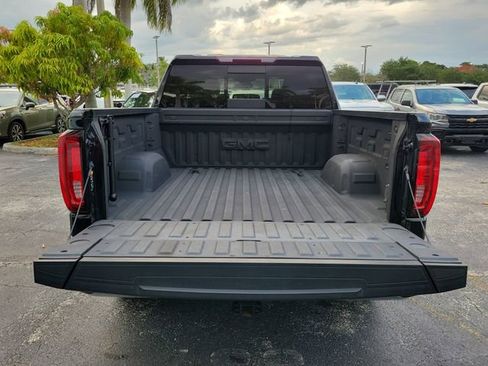 Used 2023 GMC Sierra 1500 SLT w/ SLT Premium Package RWD image 7