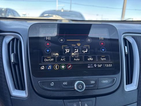 Used 2023 Chevrolet Malibu LT w/ Midnight Edition image 11