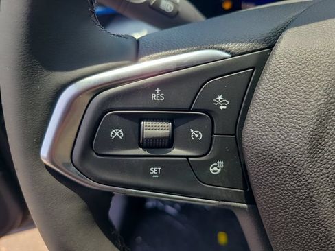 New 2026 Chevrolet Trax LT w/ Midnight Edition FWD image 25