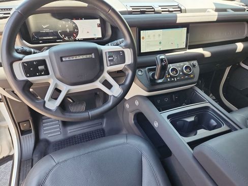 Used 2023 Land Rover Defender 90 S AWD/4WD image 4