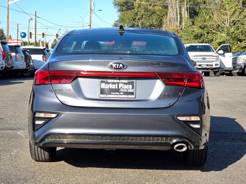 Used 2021 Kia Forte LXS FWD image 5