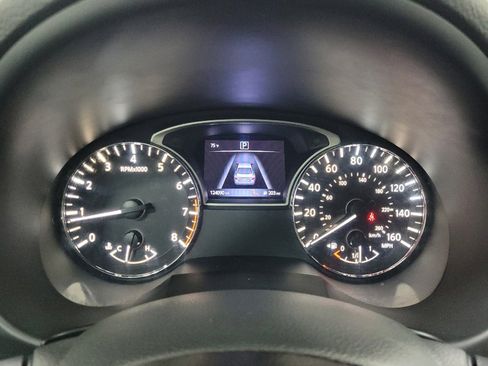 Used 2017 Nissan Altima 2.5 SV FWD image 23