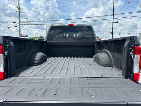 Used 2019 Ford F250 Lariat w/ Lariat Ultimate Package AWD/4WD image 10