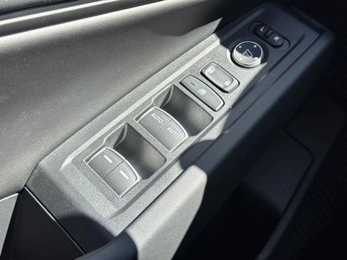 Used 2025 Honda Accord SE image 25