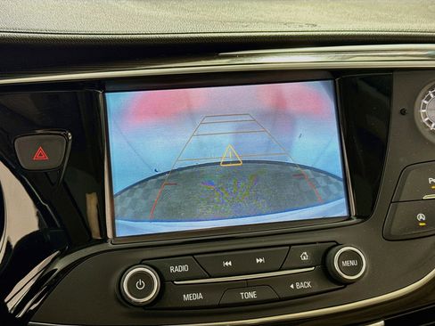 Used 2019 Buick Envision Essence w/ LPO, Active Package AWD/4WD image 2