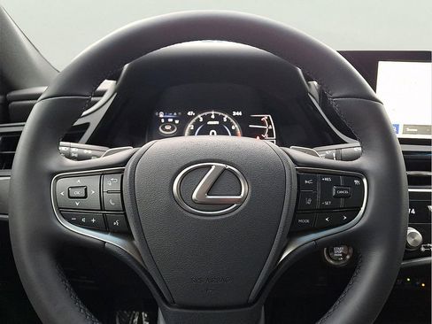 Certified 2023 Lexus ES 350 w/ Premium Package image 28