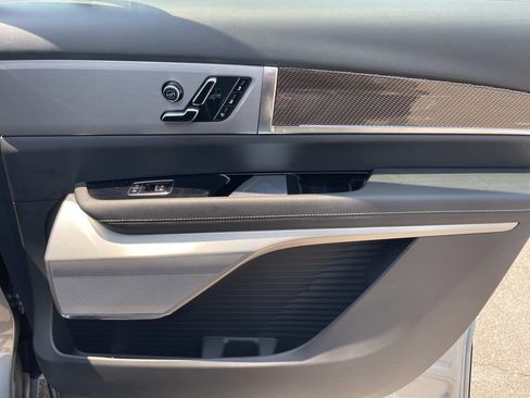 Certified 2026 Cadillac Vistiq Sport w/ LPO, Floor Liner Package AWD/4WD image 25