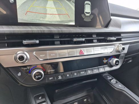 New 2025 Kia Telluride EX image 24