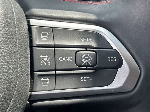 Used 2022 Jeep Compass Trailhawk w/ Trailhawk Elite Group AWD/4WD image 21