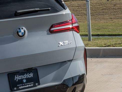 New 2026 BMW X3 xDrive30 w/ Premium Package image 8