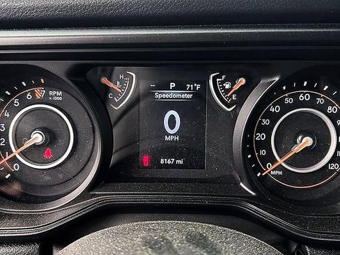 Used 2025 Jeep Gladiator Sport AWD/4WD image 11