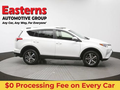 Used 2018 Toyota RAV4 XLE AWD/4WD image 48