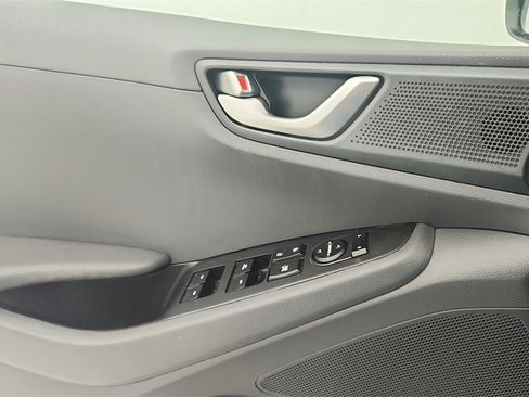 Used 2018 Hyundai Ioniq Blue image 22