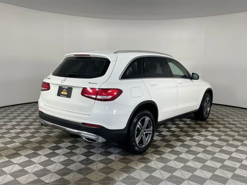 Used 2018 Mercedes-Benz GLC 300 4MATIC image 23